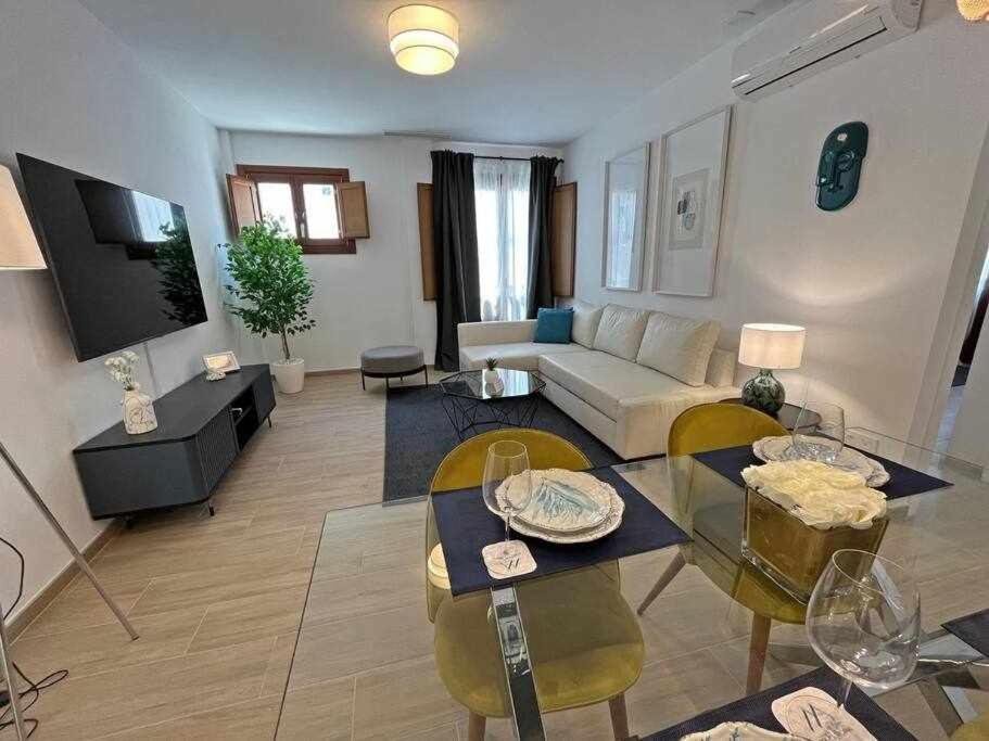Xxii Apartamentos Morales&Arnal Estepona Zewnętrze zdjęcie